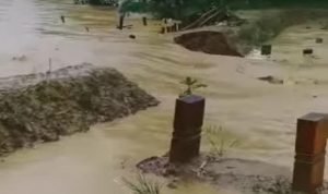 Areal Pemakaman di Wilayah Kabupaten Pati Terendam Banjir