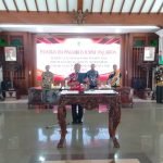 Foto:Pelantikan dan pengambilan sumpah janji jabatan pejabat fungsional (Sumber: Anwar/Pesantenanpati)