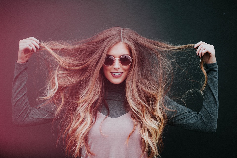 Perlu Tahu, Inilah 8 Mitos Tentang Rambut yang Salah Kaprah