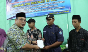 Tim GASPOL 12 Berikan Bansos ke 157 Anak di Rembang