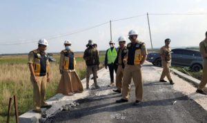 Pembangunan Infrastruktur Jalan di Kecamatan Sarang Terancam Mangkrak, Bupati Rembang Ungkap Alasan