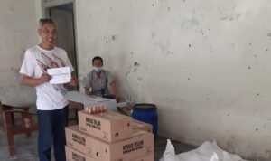 Disketapang Pati Fasilitasi Penyaluran Bansos Ayam dan Telur Untuk 4.923 Keluarga Rawan Stunting