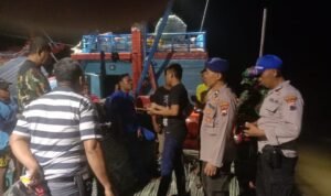 Satpolairud Polresta Pati Masih Lakukan Pencarian Korban Terjatuh di Sungai Silugonggo