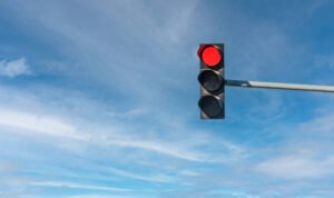 Foto: Rambu Warning Light (Sumber: iStock)