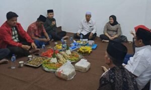 Foto: Peresmian Posko Pemenangan Calon DPRD PDIP Dapil Pati 1 Diiringi Doa dan Tahlil/pesantenanpati