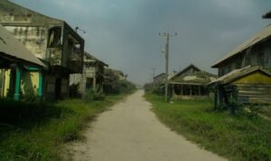 3 Desa Mati Terkenal di Indonesia: Kini Menjadi Sarang Hantu