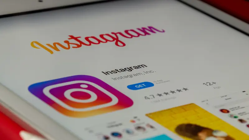 Cara Tambah Centang Biru di Profil Instagram