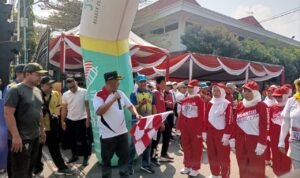 Foto : Kegiatan lomba gerak jalan Kabupaten Pati (Sumber : Mitrapost/Putri Asia)