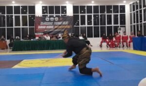Foto : Andromeda Langit Terate saat menampilkan pencak silat seni jurus tunggal putra (Sumber : Dok.Pelatih)