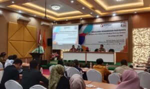 Foto : kegiatan sosialisasi pengawasan Partisipatif oleh Bawaslu Kabupaten Pati (Sumber : pesantenanpati.com/ )
