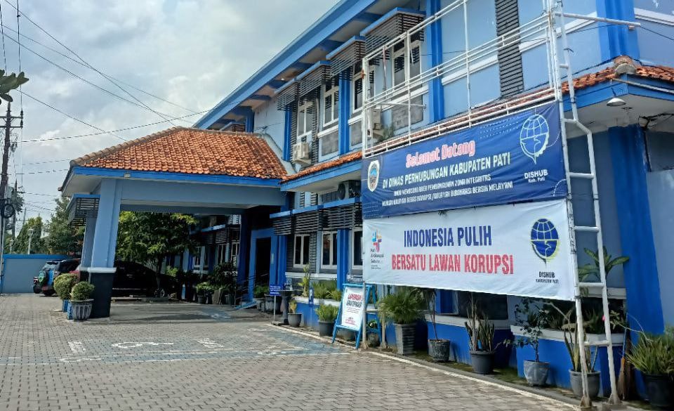 Foto : Gedung Dinas Perhubungan Pati (Sumber : Putri Asia / pesantenanpati)