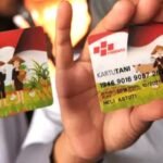 Foto : Kartu tani yang dimiliki petani (Sumber : pesantenanpati/ Istimewa)
