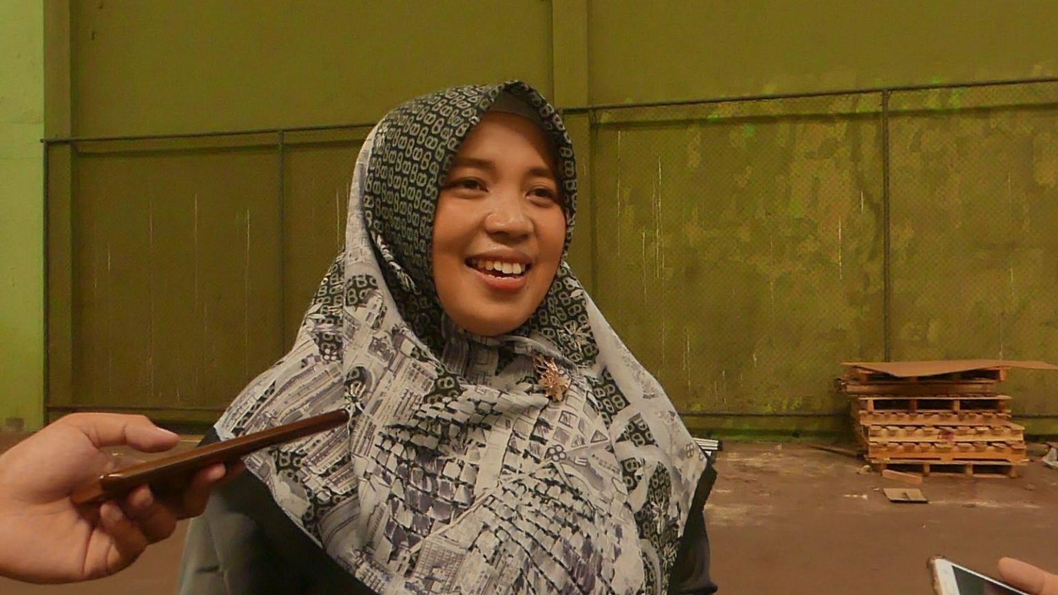 Foto: anggota Bawaslu Temanggung, Maria Ulfah (Sumber: jatengprov)