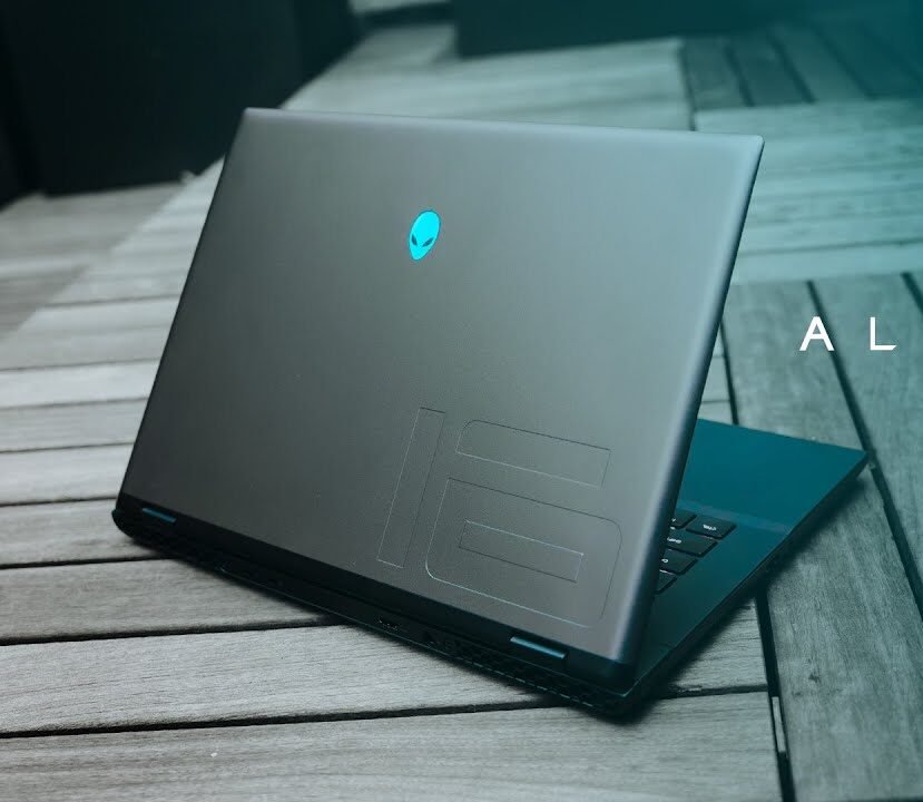 Laptop Inovatif Terbaru di CES 2024
