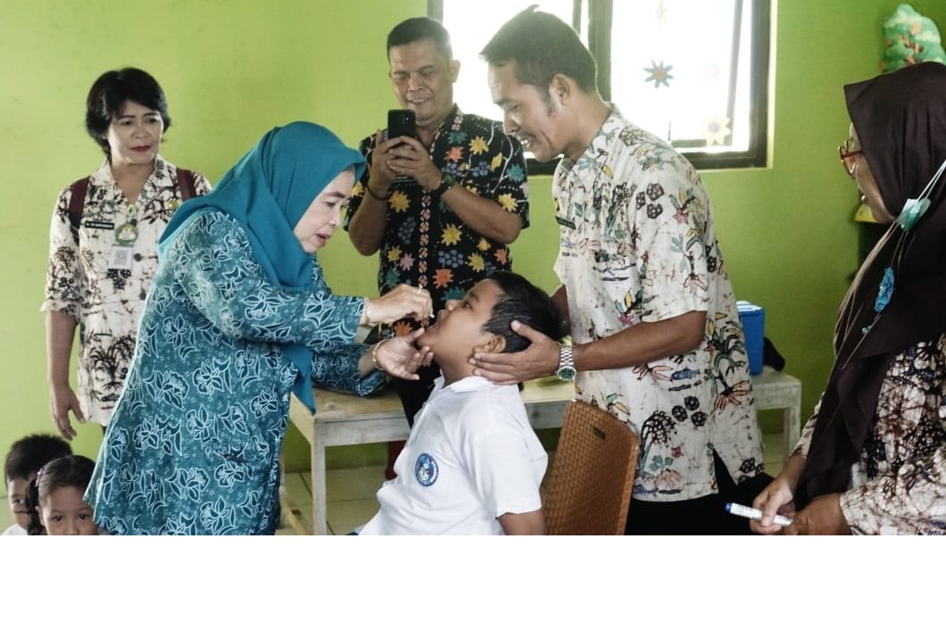 Foto: Program Imunisasi Polio (Sumber: patikab)