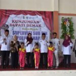 Vaksin Polio di Kabupaten Demak