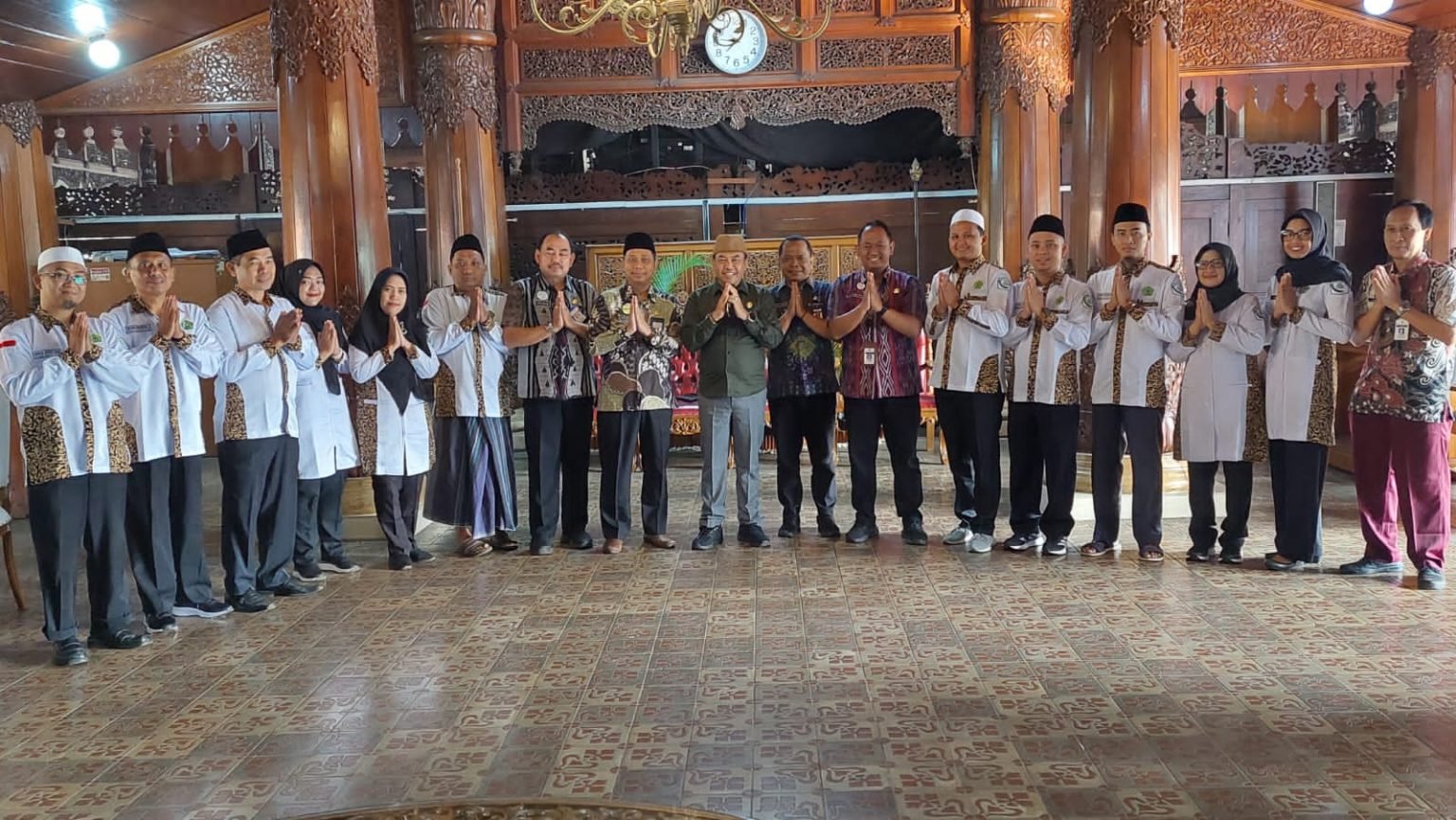petugas haji dan pemkab jepara