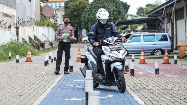 Mulai 1 Juli, Buat SIM Wajib Punya BPJS