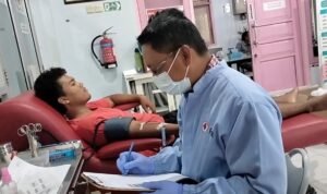 Foto: Donor darah di PMI Batang (Sumber: Pemprov Jateng)
