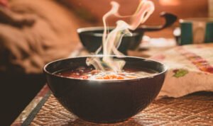 Ilustrasi makanan panas (Dok. iStock)