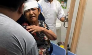 Seorang Lansia Ditemukan Bersimbah Darah di Jalanan Solo (Dok. TMC Polda Metro)