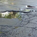 Ilustrasi jalan rusak/istock