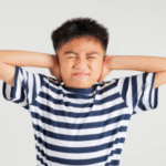 Foto: Ilustrasi foto seseorang yang terganggu pendengarannya (sumber: istock)