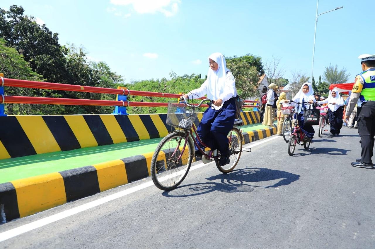 Jembatan Karangsambung Kudus Kini Sudah Bisa Difungsikan Dua Arah/jatengprov