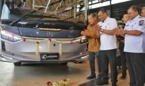 Gubernur Jateng Lepas Ekspor Bus ke Sri Langka/jatengprov