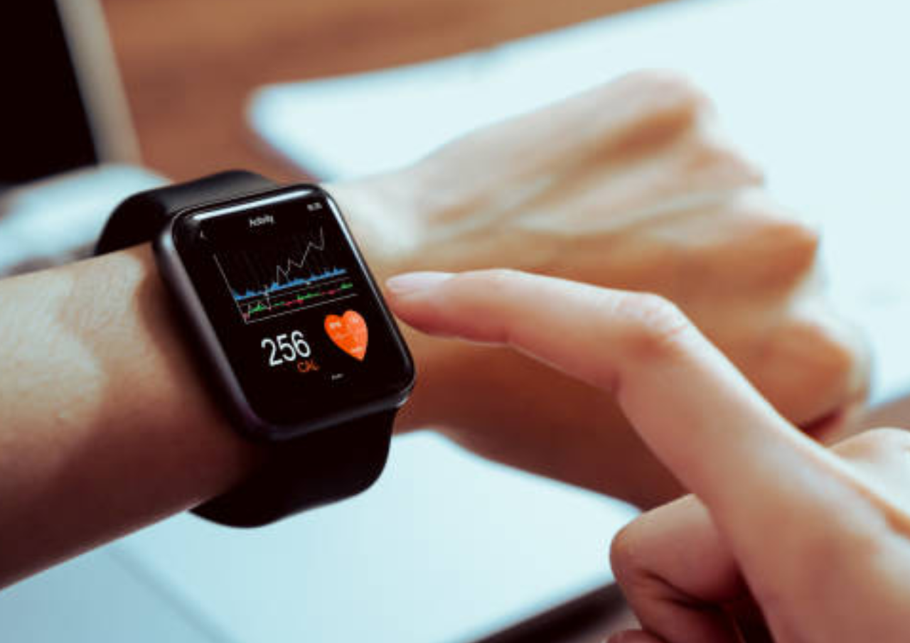 Foto: Teknologi Wearable Membantu Memantau Kesehatan (sumber: istock)