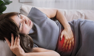 Foto: Ilustrasi Perempuan Saat PMS (sumber: istock)