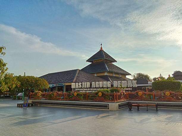 Masjid Agung Demak /istock