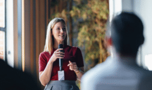 Foto: ilustrasi public speaking (sumber: istock)