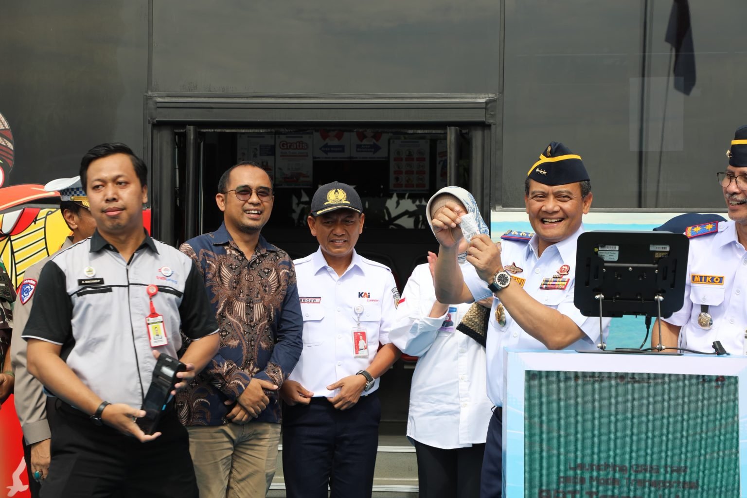 Naik Trans Jateng Kini Bisa Bayar Pakai QRIS/Jatengprov