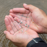 Foto: Potret Air Hujan yang Mengandung Mikroplastik (sumber: istock)