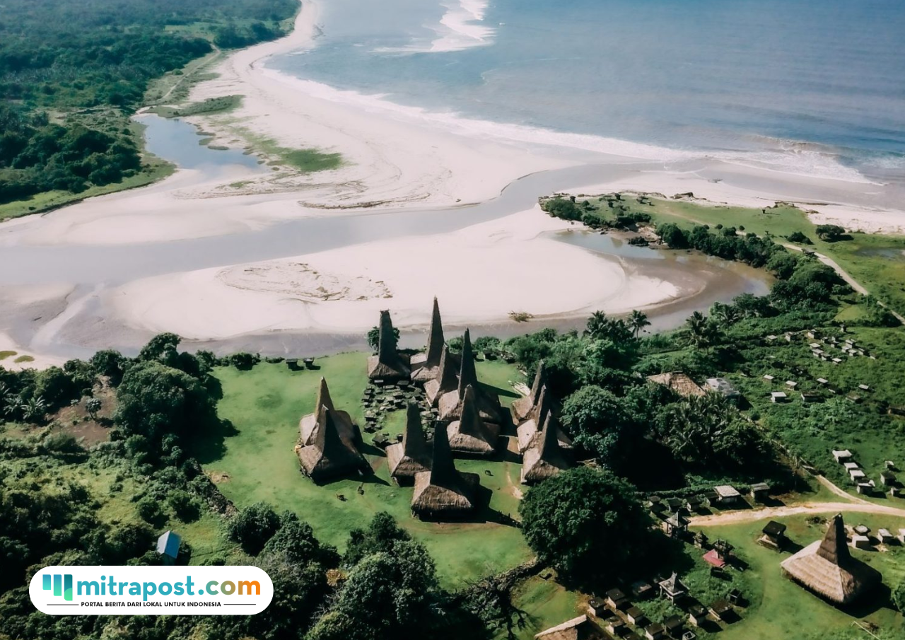 Foto: Tampak atas Pulau Sumba, NTT (sumber: Explore Sumba)