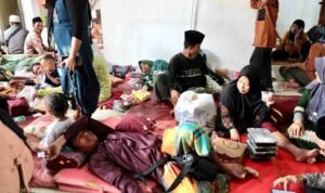 Pasca Tragedi Ambruknya Ponpes Al Khoziny, Bantuan Berdatangan dan Dapur Umum Didirikan/kemensos