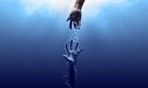 Ilustrasi jatuh ke laut/istock Ilustrasi jatuh ke laut/istock