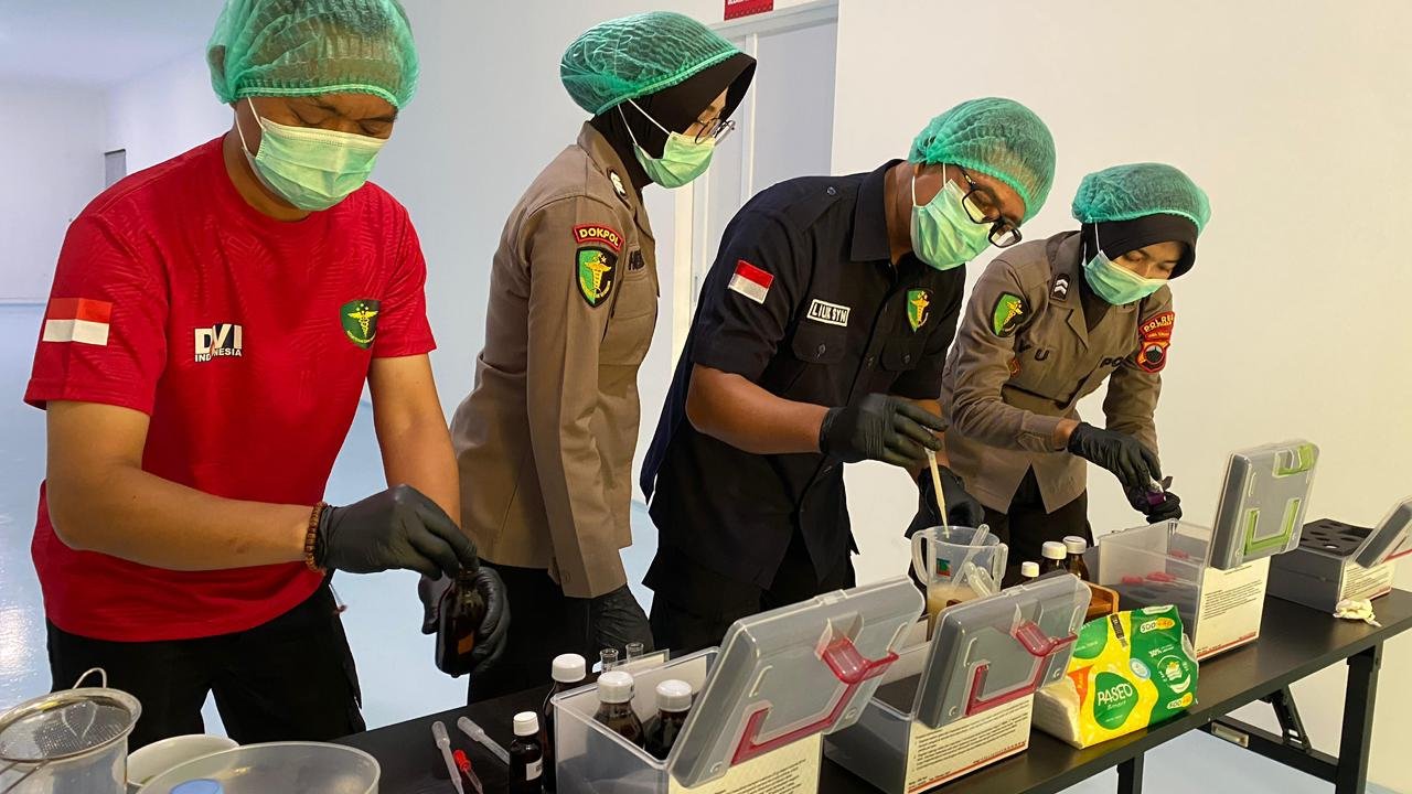Pemeriksaan Food Safety MBG Polri di Sukoharjo, Temukan Indikasi Zat Berbahaya di Anggur Muscat /tribatranews Pemeriksaan Food Safety MBG Polri di Sukoharjo, Temukan Indikasi Zat Berbahaya di Anggur Muscat /tribatranews
