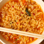 Dokter Sebut Faktor Pencernaan Mi Instan Lama di Dalam Perut