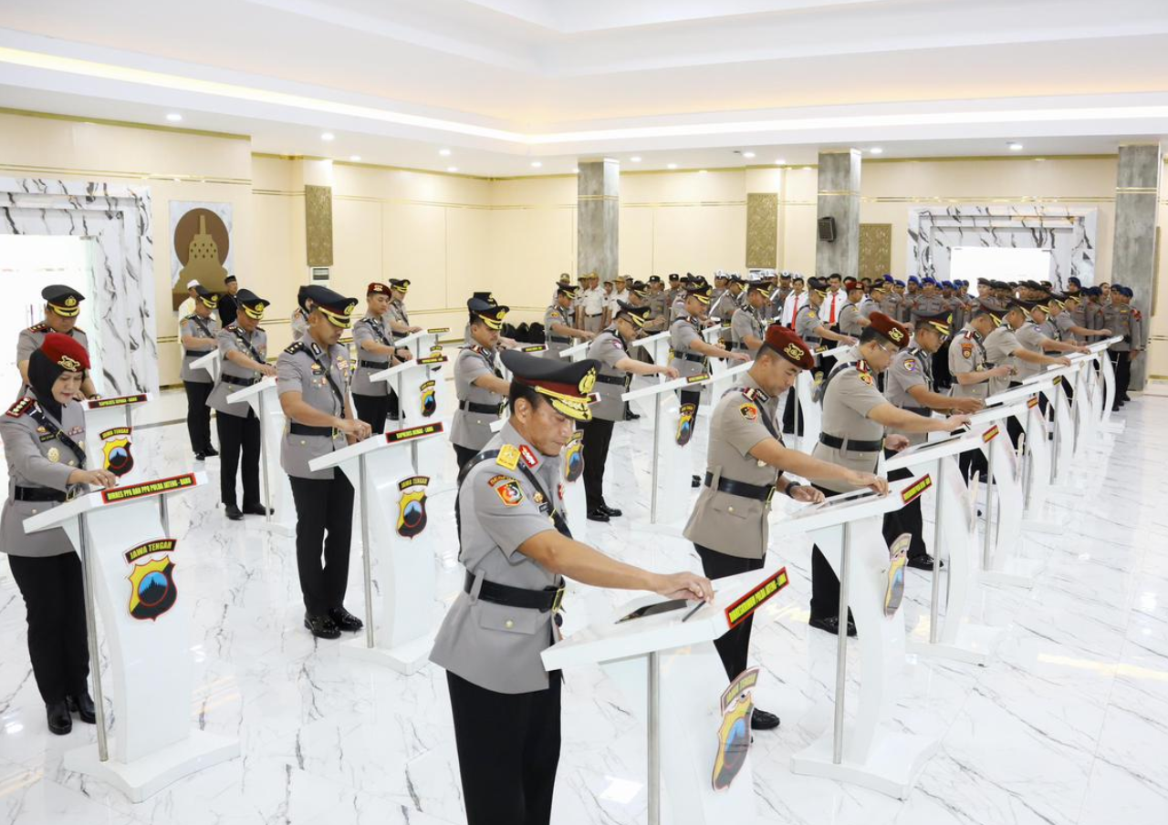 Sertijab Mutasi 13 Kapolres Jateng Sejumlah 13 Kapolres Jawa Tengah Dimutasi, Berikut Daerahnya