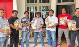 Tim Endro Center dan Polresta Pati Bersinergi Peduli Korban Banjir