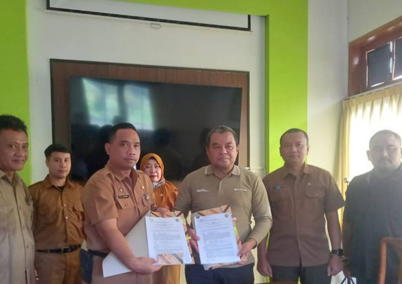 KPH Bersama Disdagperin Teken MoU Terkait Pasar Pujasera Pati KPH Bersama Disdagperin Teken MoU Terkait Pasar Pujasera Pati