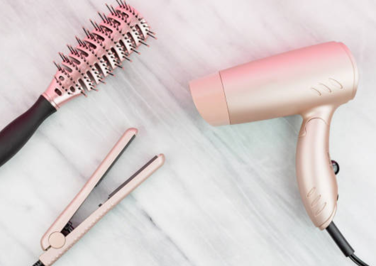 Teknisi Listrik Peringatkan Pencabutan Alat Listrik saat Malam Hari