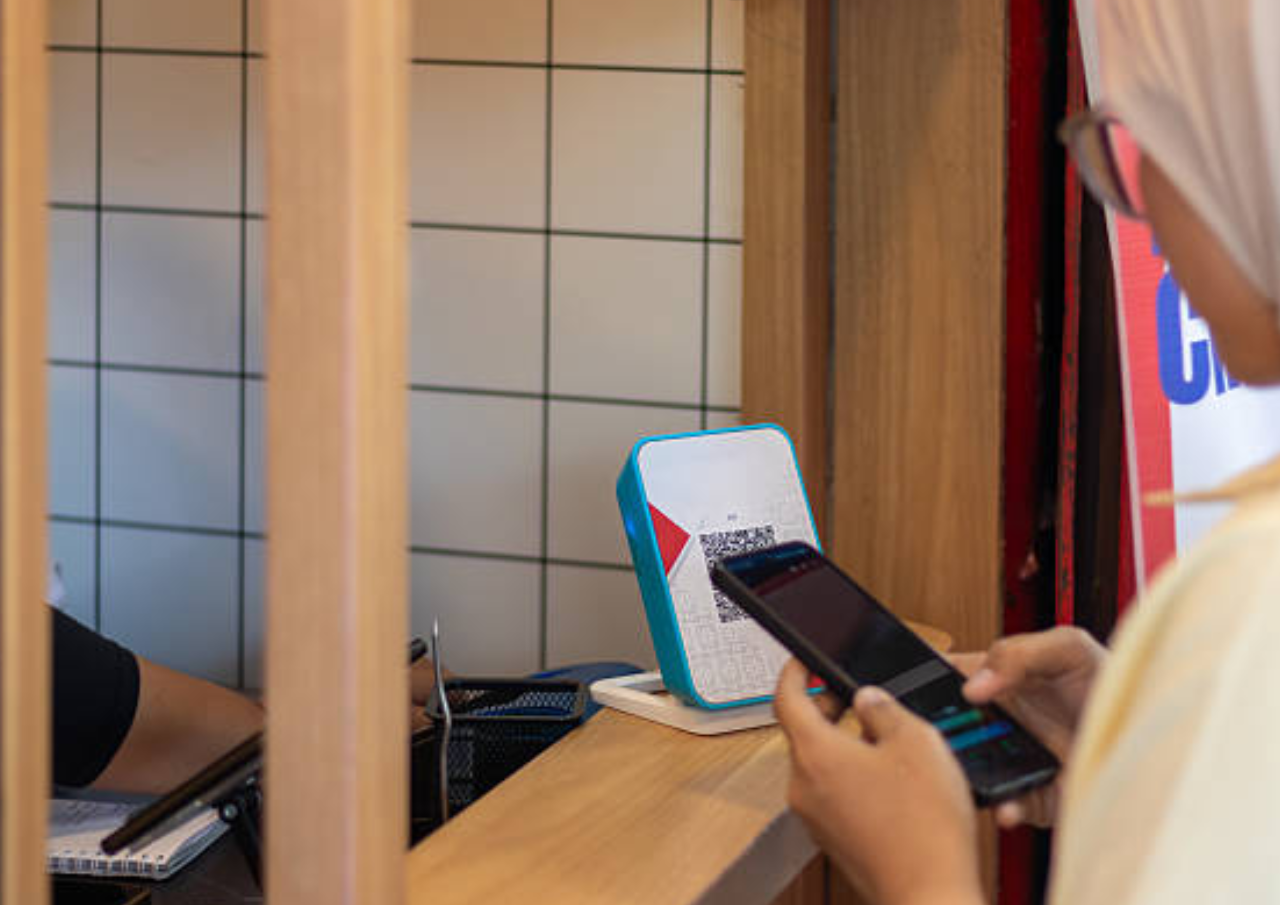 QRIS BI Pastikan QRIS di Cina dan Korea Selatan Mulai Berlaku April