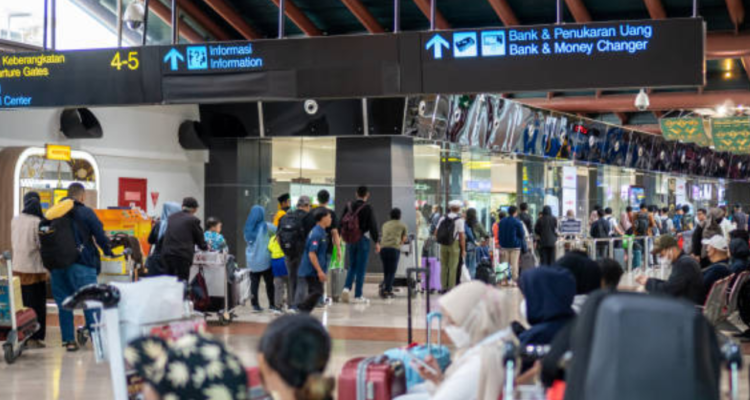 Kenaikan Penumpang Pesawat Periode Lebaran Capai 1,53 Juta