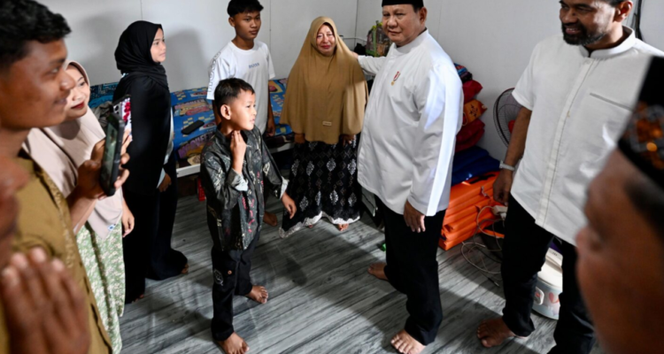 Presiden Prabowo kunjungi huntara di Aceh Tamiang Pemulihan Pascabencana Aceh Hampir Mencapai 100 Persen