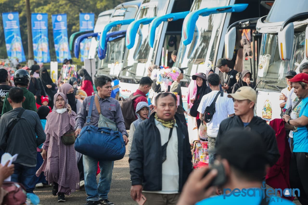 Puluhan Ribu Warga Jateng Mudik Naik Bus Pemprov Hari Ini/jatengprov