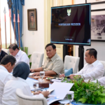 Presiden Prabowo memimpin rapat terbatas bersama BPI Danantara Danantara Sebut Restrukturasi BUMN Dapat Rampung Tahun Ini