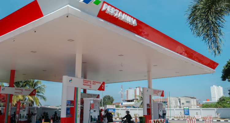 Pastikan Harga BBM Stabil, Pertamina Kuatkan Distribusi Energi